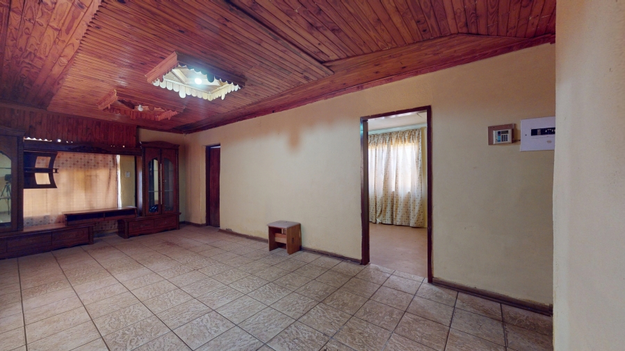 To Let 3 Bedroom Property for Rent in Ikageng North West